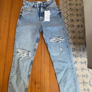 Zara high rise mom jeans with rip at knee